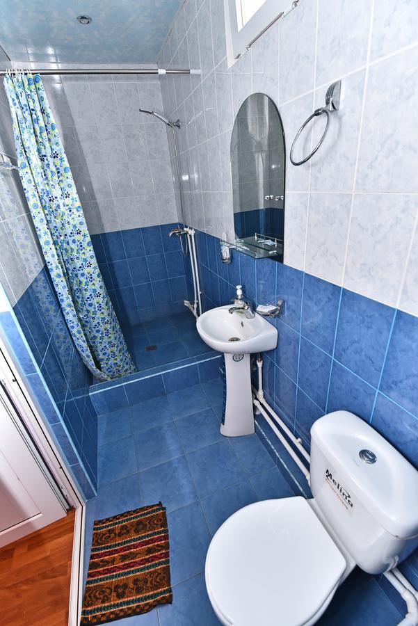 Haghpat Hotel Отель